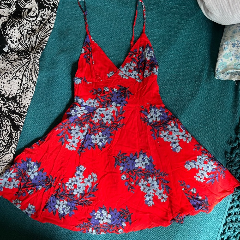 Lulu’s red floral mini dress